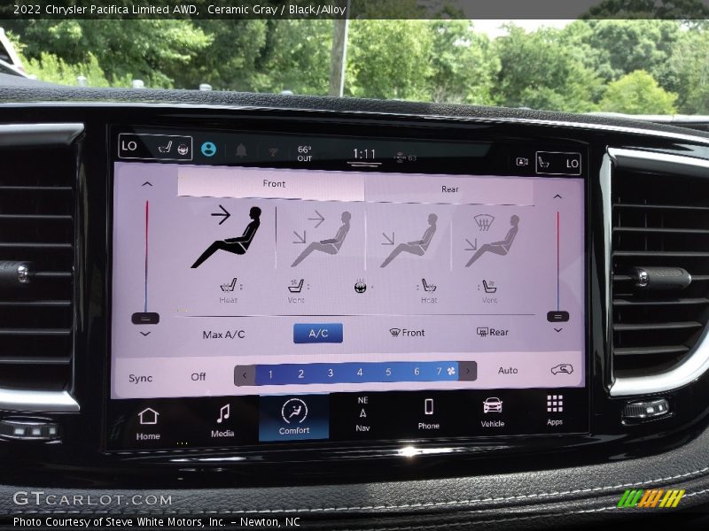 Ceramic Gray / Black/Alloy 2022 Chrysler Pacifica Limited AWD