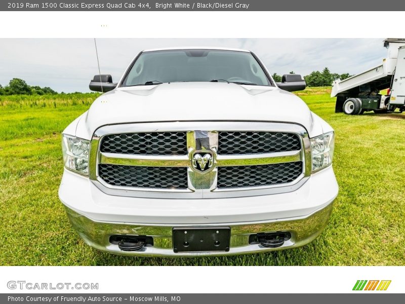 Bright White / Black/Diesel Gray 2019 Ram 1500 Classic Express Quad Cab 4x4