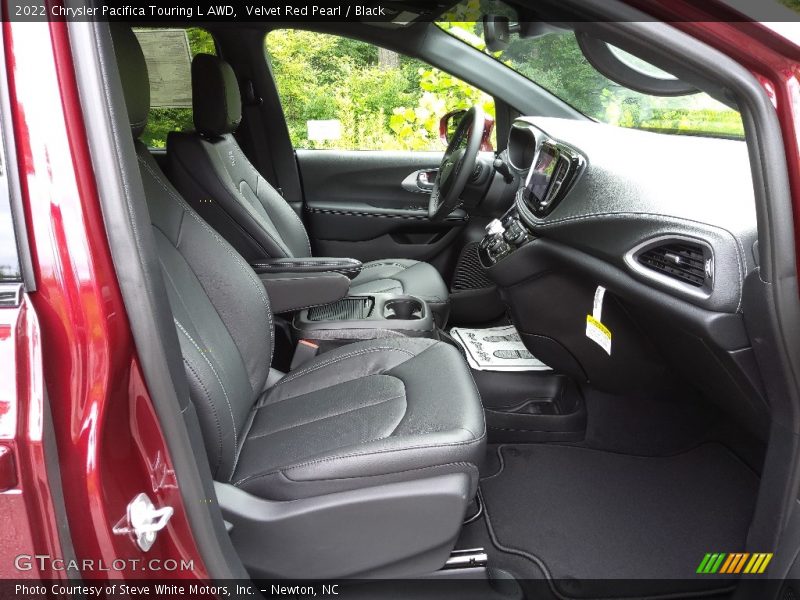  2022 Pacifica Touring L AWD Black Interior