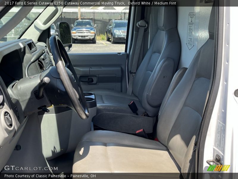 Oxford White / Medium Flint 2017 Ford E Series Cutaway E350 Cutaway Commercial Moving Truck