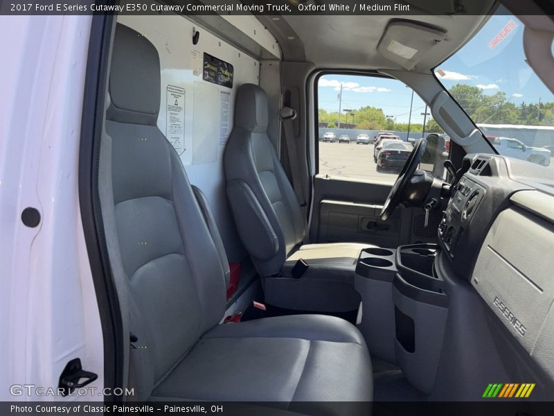 Oxford White / Medium Flint 2017 Ford E Series Cutaway E350 Cutaway Commercial Moving Truck
