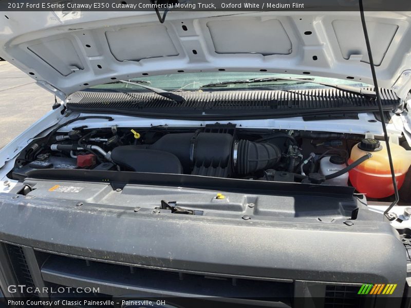 Oxford White / Medium Flint 2017 Ford E Series Cutaway E350 Cutaway Commercial Moving Truck