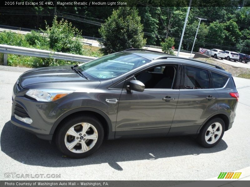 Magnetic Metallic / Medium Light Stone 2016 Ford Escape SE 4WD