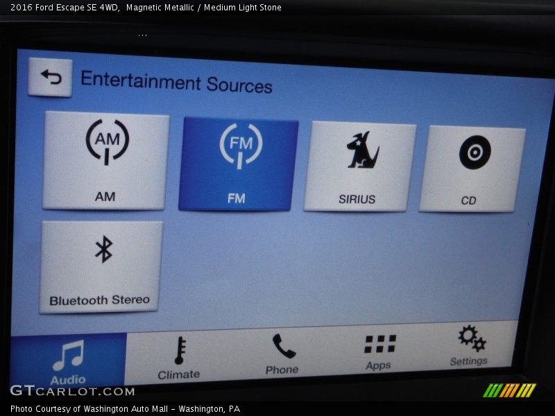 Magnetic Metallic / Medium Light Stone 2016 Ford Escape SE 4WD
