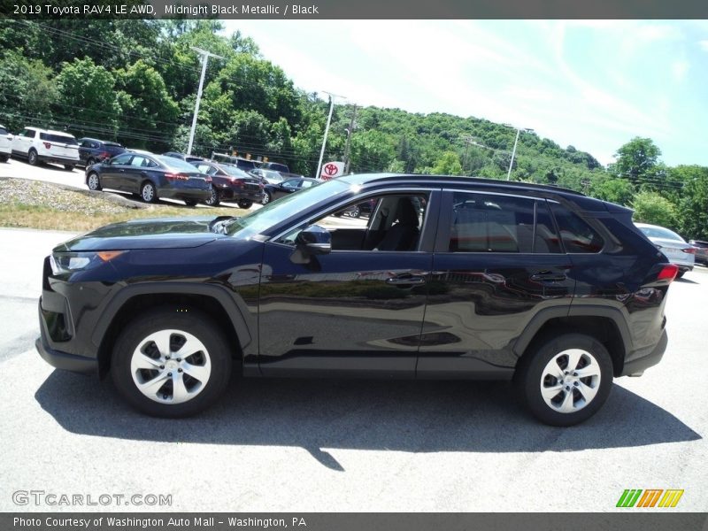 Midnight Black Metallic / Black 2019 Toyota RAV4 LE AWD