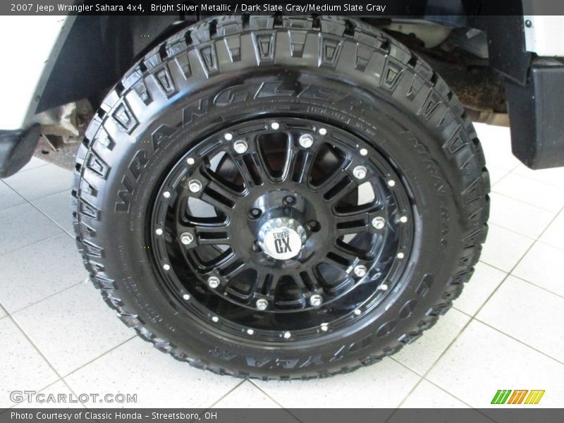 Bright Silver Metallic / Dark Slate Gray/Medium Slate Gray 2007 Jeep Wrangler Sahara 4x4