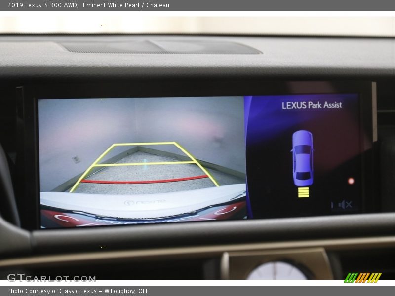 Eminent White Pearl / Chateau 2019 Lexus IS 300 AWD