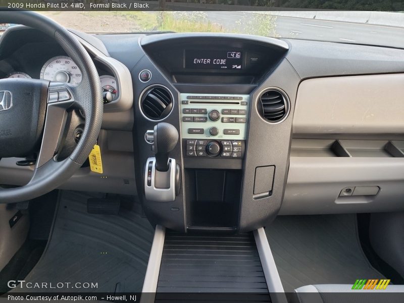 Formal Black / Black 2009 Honda Pilot LX 4WD