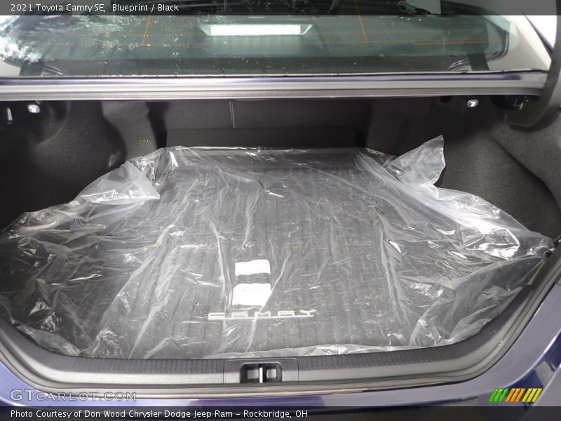 Blueprint / Black 2021 Toyota Camry SE