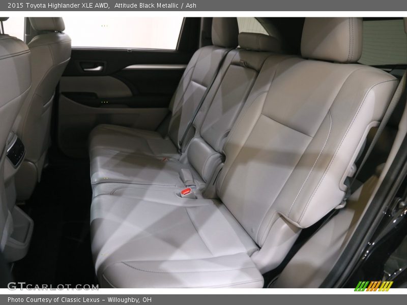 Attitude Black Metallic / Ash 2015 Toyota Highlander XLE AWD