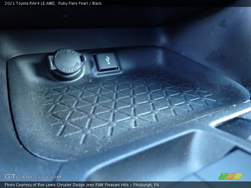 Ruby Flare Pearl / Black 2021 Toyota RAV4 LE AWD