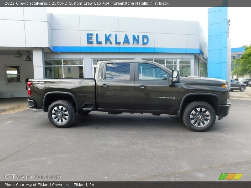 Greenstone Metallic / Jet Black 2022 Chevrolet Silverado 2500HD Custom Crew Cab 4x4