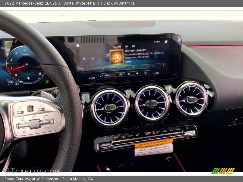 Digital White Metallic / Black w/Dinamica 2022 Mercedes-Benz GLA 250