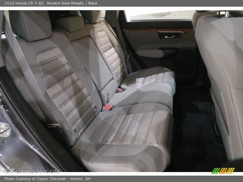 Modern Steel Metallic / Black 2019 Honda CR-V EX