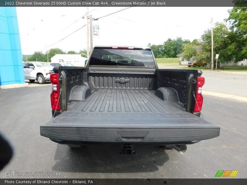 Greenstone Metallic / Jet Black 2022 Chevrolet Silverado 2500HD Custom Crew Cab 4x4