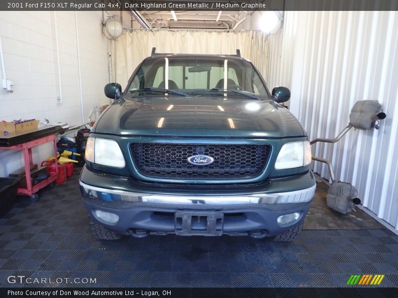 Dark Highland Green Metallic / Medium Graphite 2001 Ford F150 XLT Regular Cab 4x4