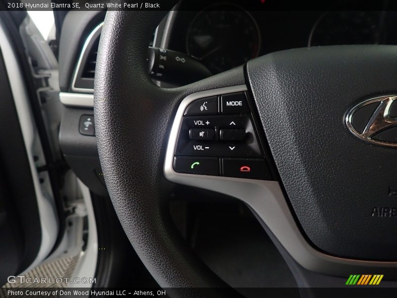 Quartz White Pearl / Black 2018 Hyundai Elantra SE