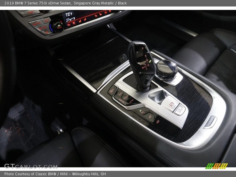 Singapore Gray Metallic / Black 2019 BMW 7 Series 750i xDrive Sedan