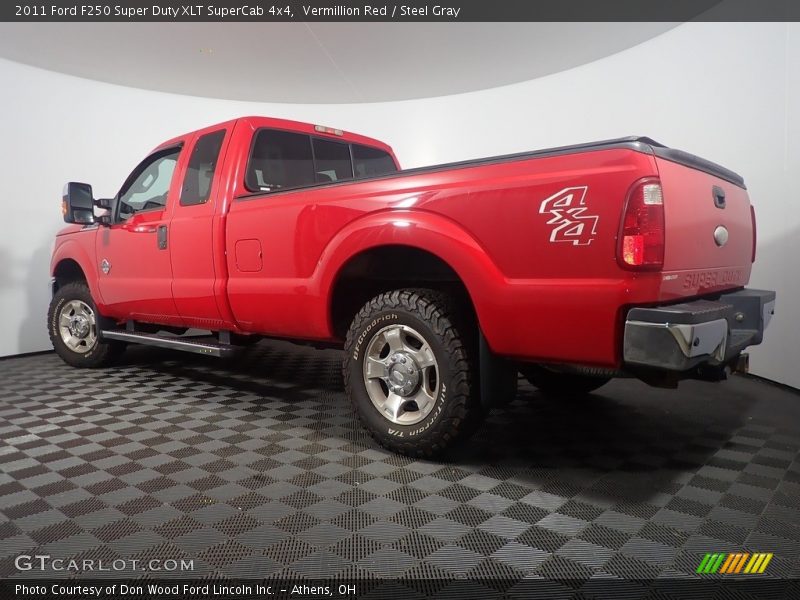 Vermillion Red / Steel Gray 2011 Ford F250 Super Duty XLT SuperCab 4x4