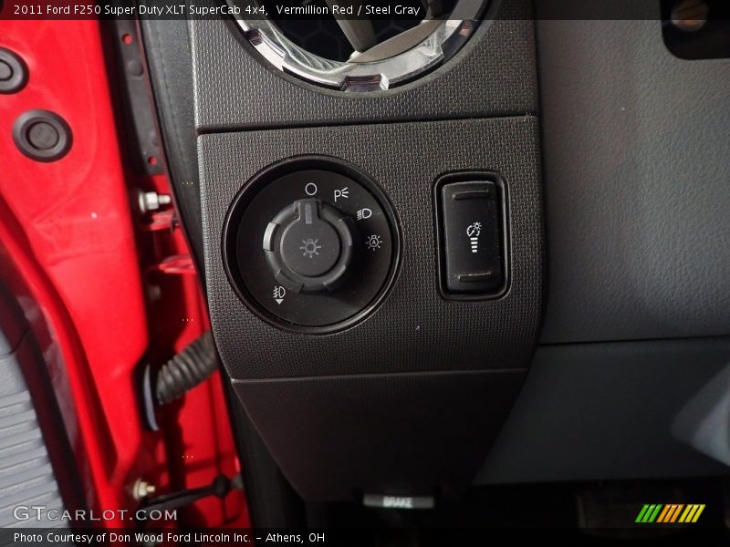 Vermillion Red / Steel Gray 2011 Ford F250 Super Duty XLT SuperCab 4x4