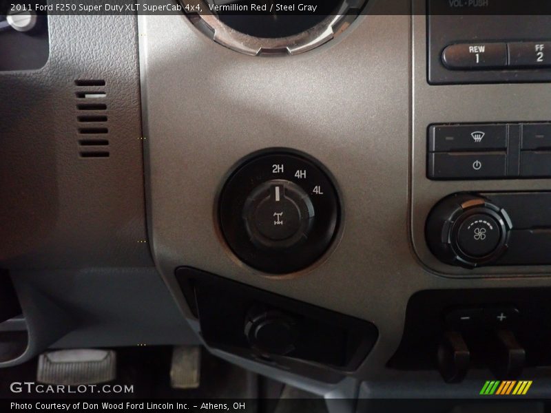 Vermillion Red / Steel Gray 2011 Ford F250 Super Duty XLT SuperCab 4x4