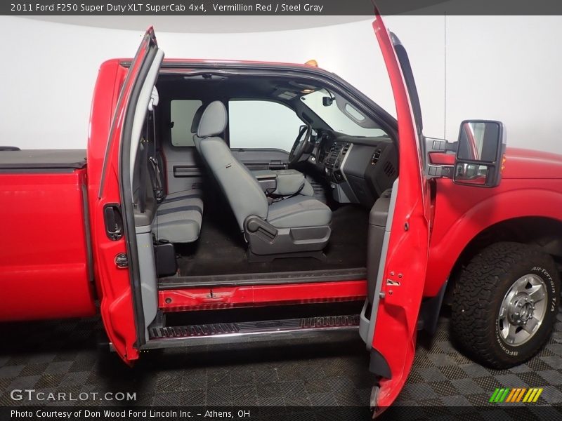 Vermillion Red / Steel Gray 2011 Ford F250 Super Duty XLT SuperCab 4x4