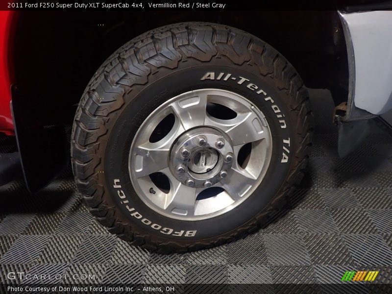 Vermillion Red / Steel Gray 2011 Ford F250 Super Duty XLT SuperCab 4x4