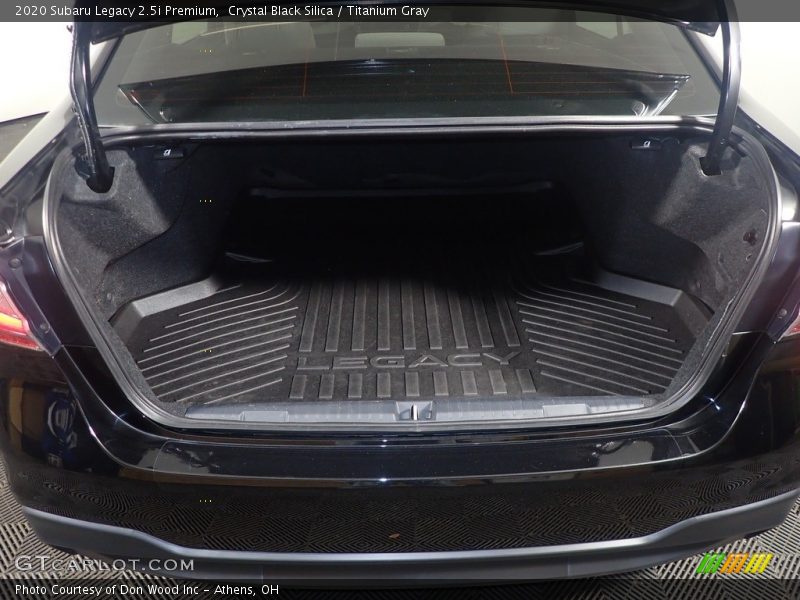 Crystal Black Silica / Titanium Gray 2020 Subaru Legacy 2.5i Premium