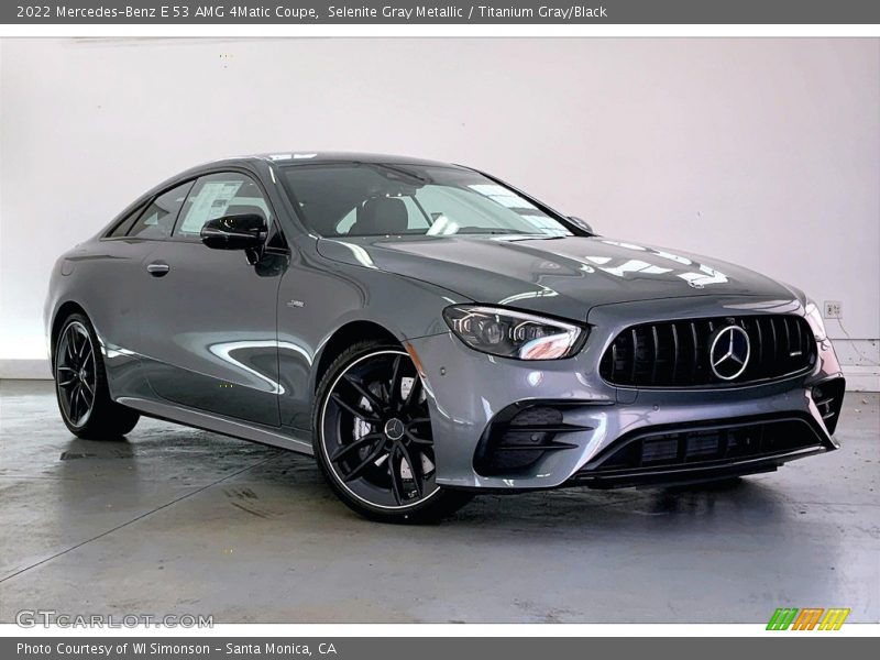 Front 3/4 View of 2022 E 53 AMG 4Matic Coupe