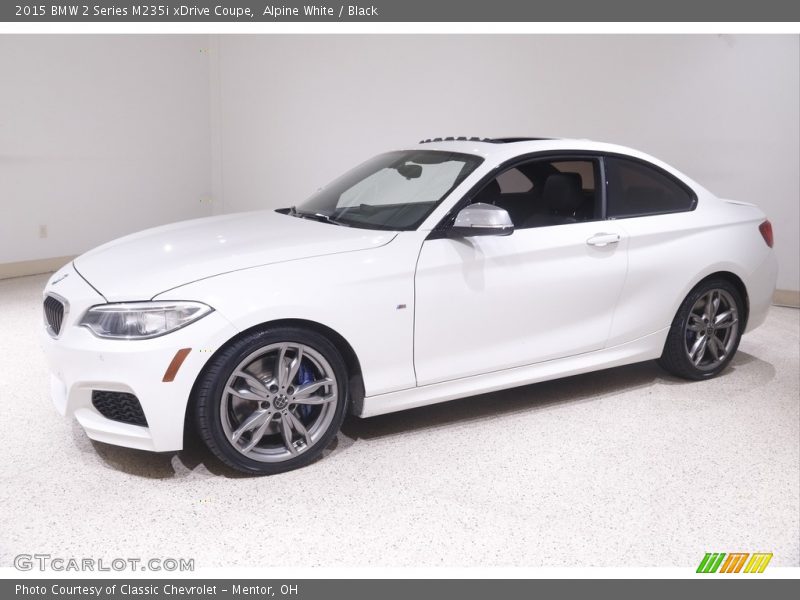 Front 3/4 View of 2015 2 Series M235i xDrive Coupe
