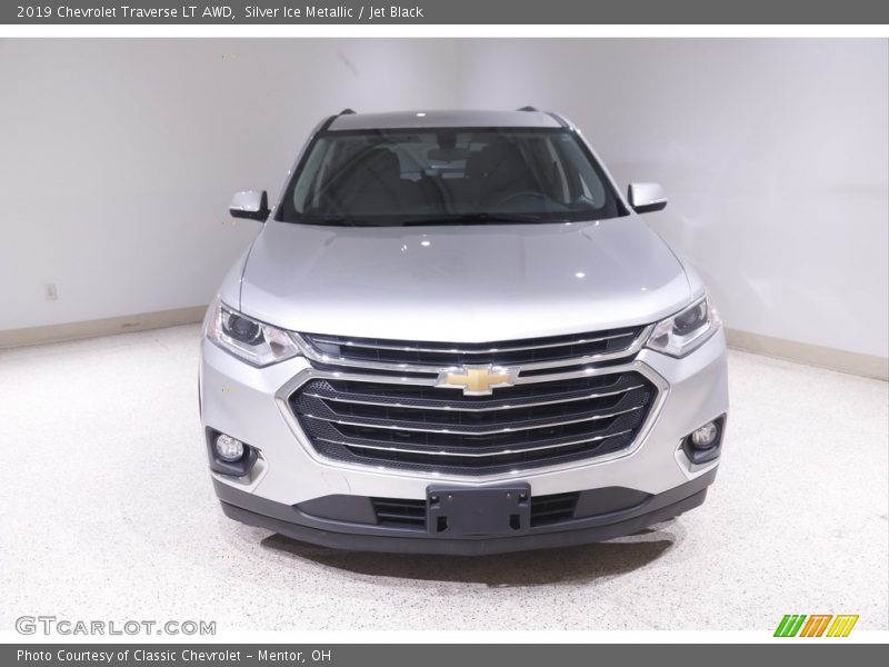 Silver Ice Metallic / Jet Black 2019 Chevrolet Traverse LT AWD