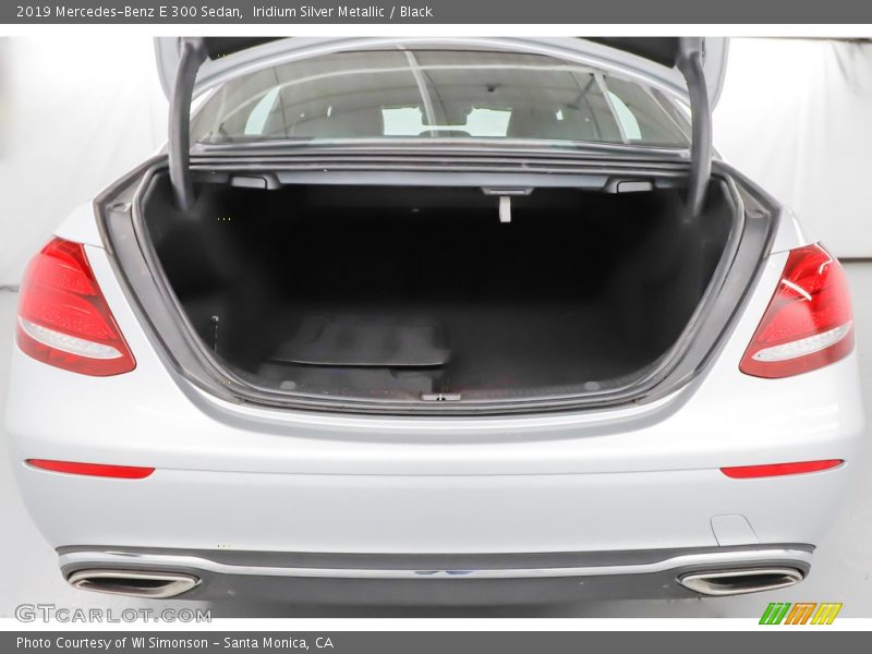 Iridium Silver Metallic / Black 2019 Mercedes-Benz E 300 Sedan