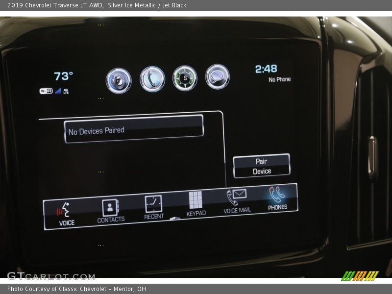 Silver Ice Metallic / Jet Black 2019 Chevrolet Traverse LT AWD