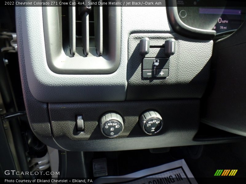 Sand Dune Metallic / Jet Black/­Dark Ash 2022 Chevrolet Colorado Z71 Crew Cab 4x4