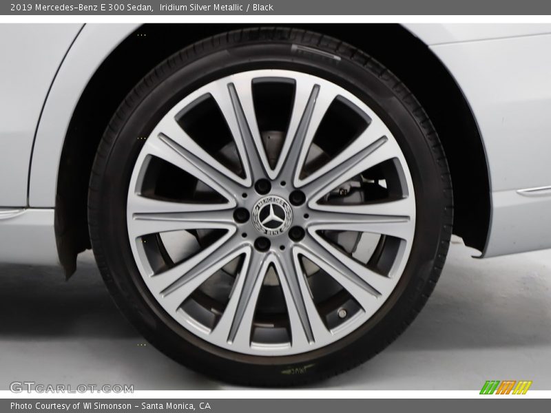 Iridium Silver Metallic / Black 2019 Mercedes-Benz E 300 Sedan