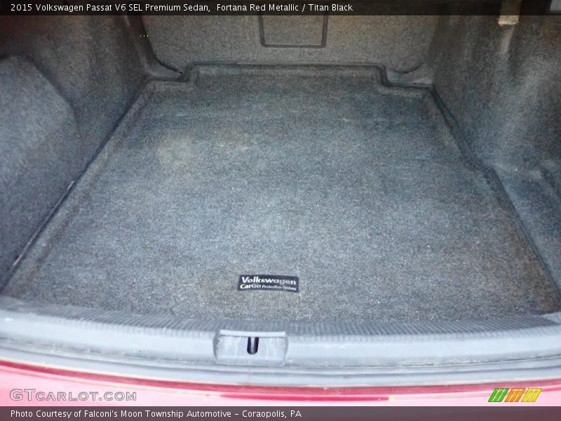  2015 Passat V6 SEL Premium Sedan Trunk