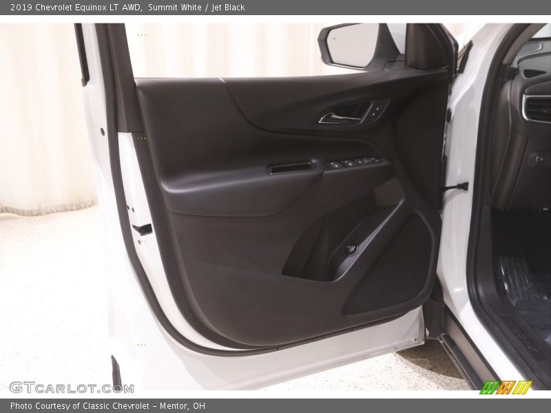 Summit White / Jet Black 2019 Chevrolet Equinox LT AWD