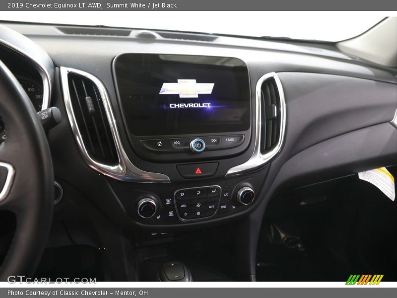 Summit White / Jet Black 2019 Chevrolet Equinox LT AWD