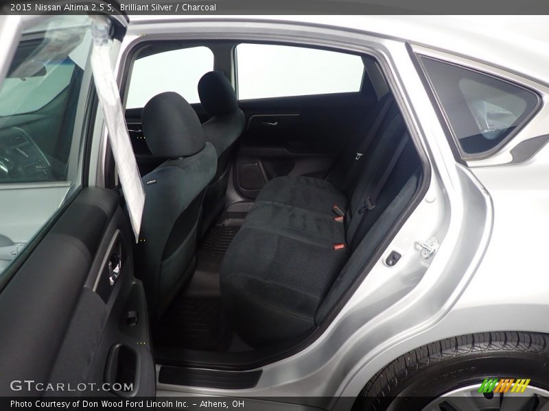 Brilliant Silver / Charcoal 2015 Nissan Altima 2.5 S