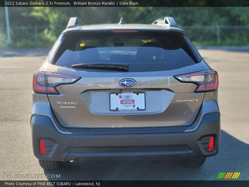 Brilliant Bronze Metallic / Slate Black 2022 Subaru Outback 2.5i Premium
