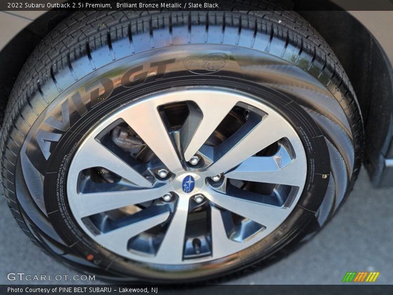Brilliant Bronze Metallic / Slate Black 2022 Subaru Outback 2.5i Premium