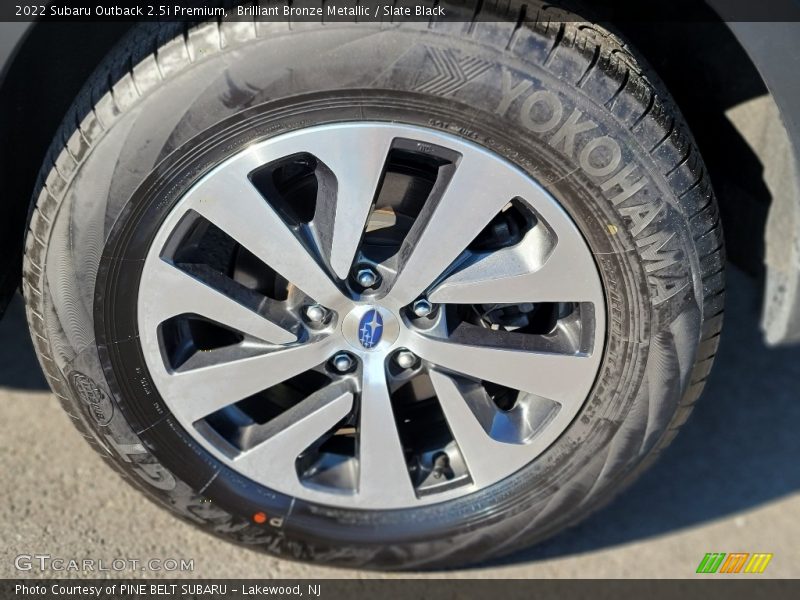Brilliant Bronze Metallic / Slate Black 2022 Subaru Outback 2.5i Premium