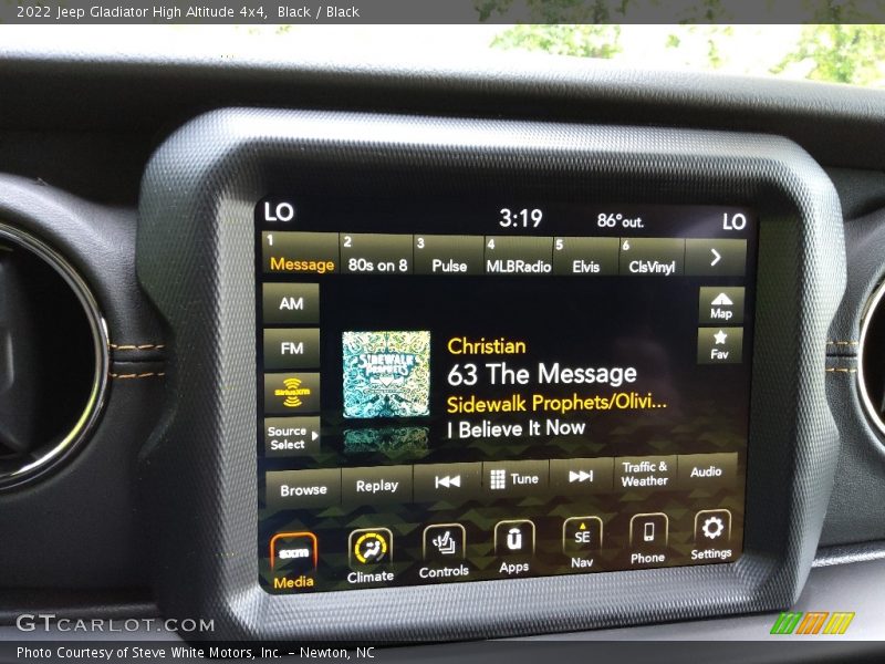 Controls of 2022 Gladiator High Altitude 4x4