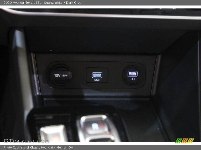 Quartz White / Dark Gray 2020 Hyundai Sonata SEL
