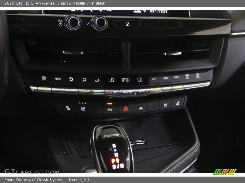 Controls of 2020 CT4 V-Series