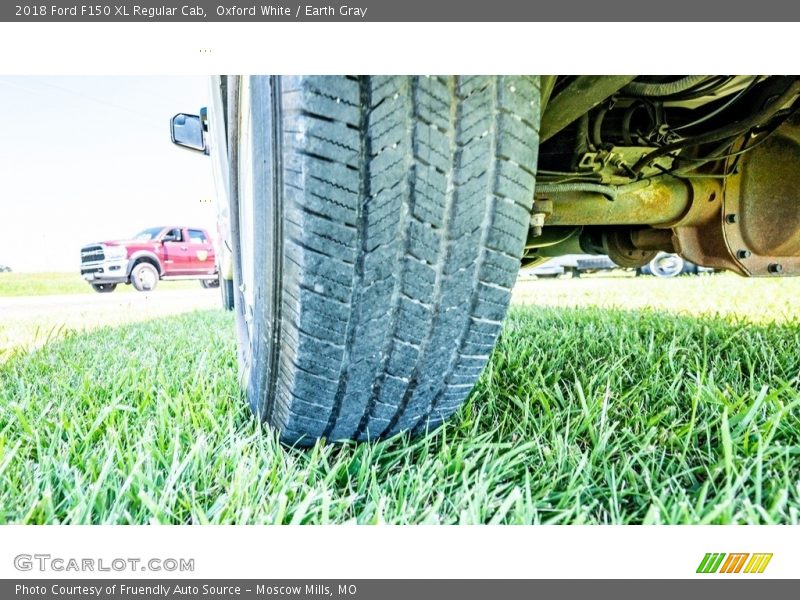 Oxford White / Earth Gray 2018 Ford F150 XL Regular Cab