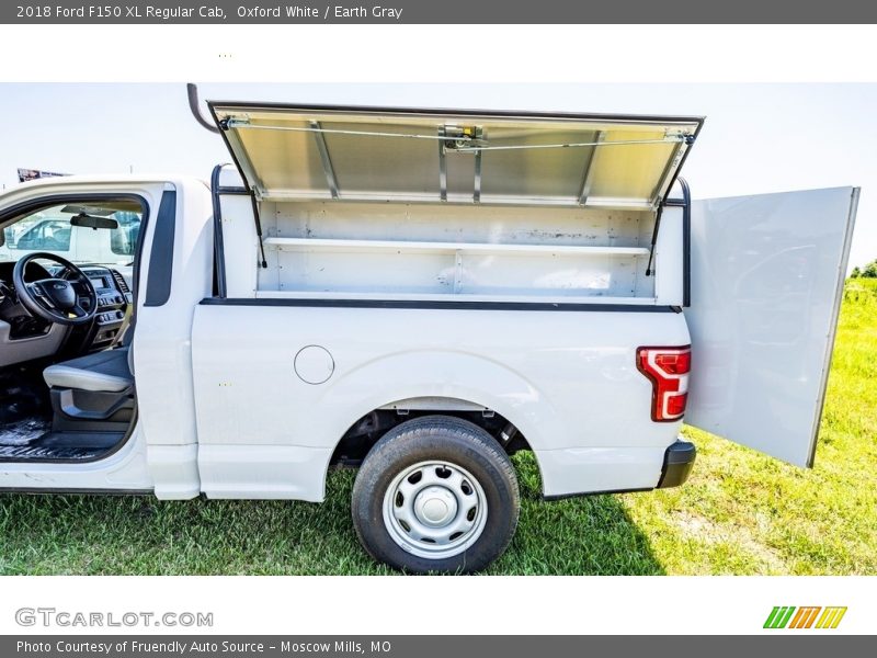 Oxford White / Earth Gray 2018 Ford F150 XL Regular Cab