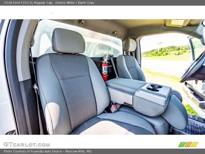 Oxford White / Earth Gray 2018 Ford F150 XL Regular Cab