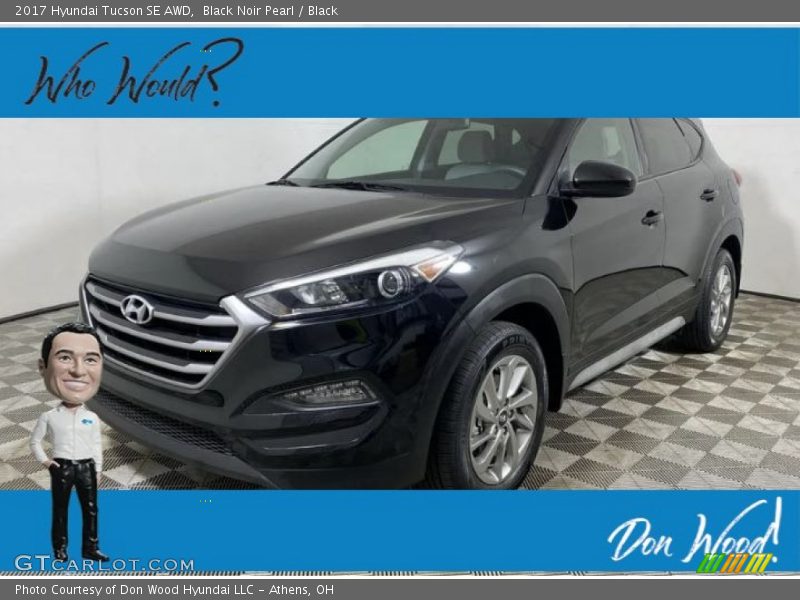 Black Noir Pearl / Black 2017 Hyundai Tucson SE AWD