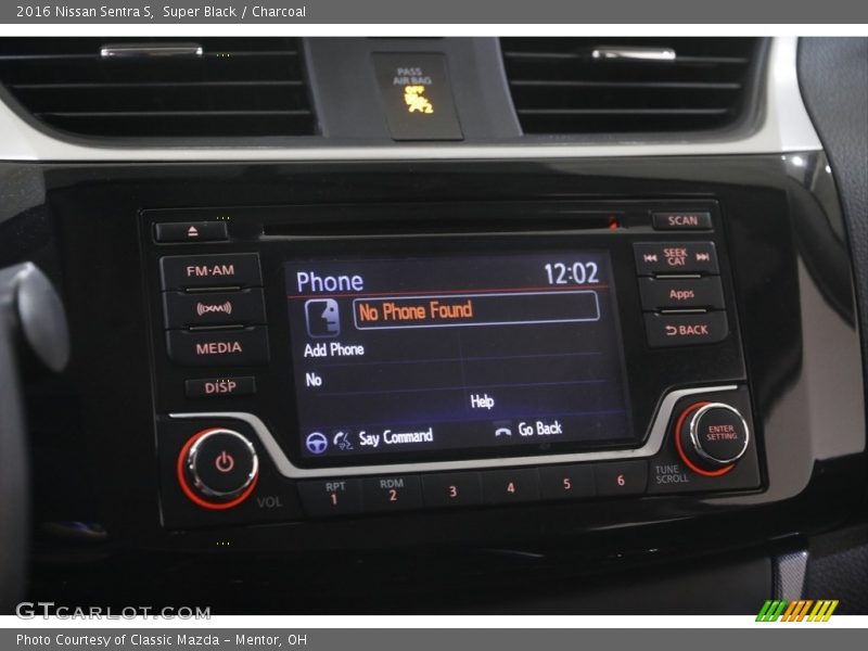 Super Black / Charcoal 2016 Nissan Sentra S
